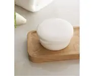 Boîte à savon blanche avec égouttoir