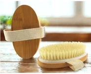 Brosse corps à sec en bambou
